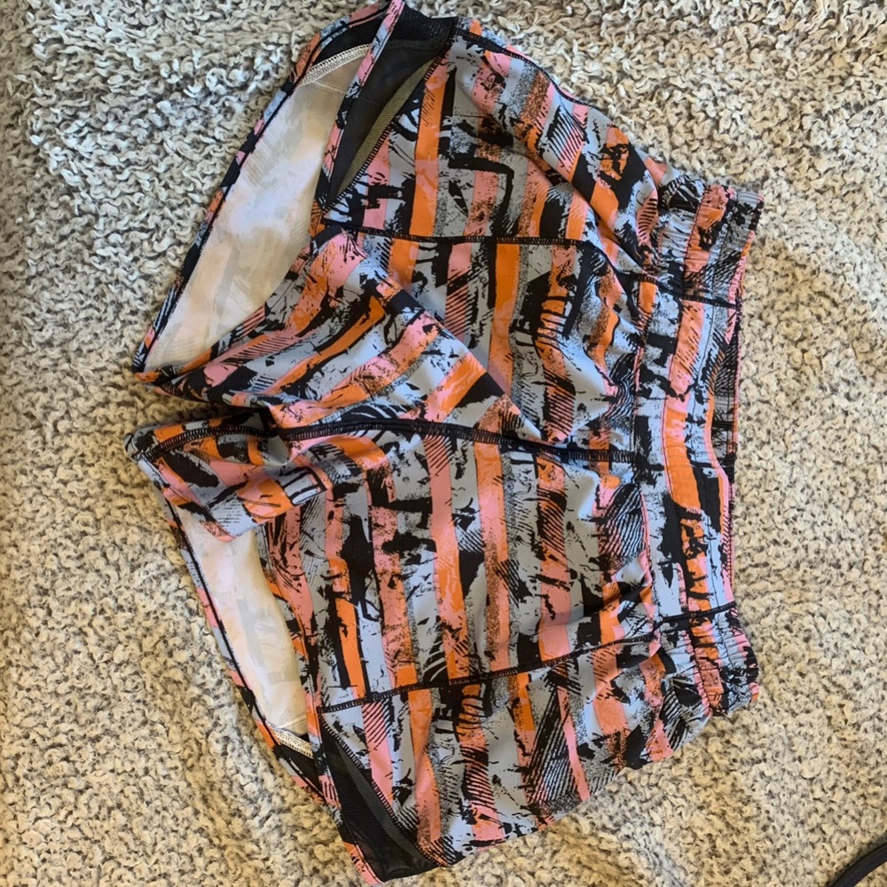 Lululemon hotty hot shorts